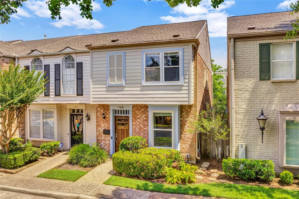 FOR SALE! 7415 Brompton St, Houston, 77025 Brockway Realty